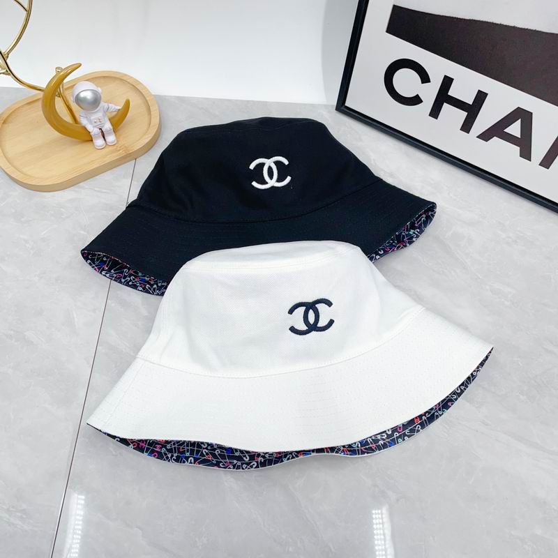 Chanel hat dx31